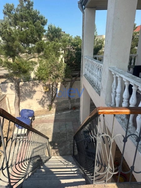 Aylıq Kirayə 4 otaqlı Bağ evi  100m², Bakı