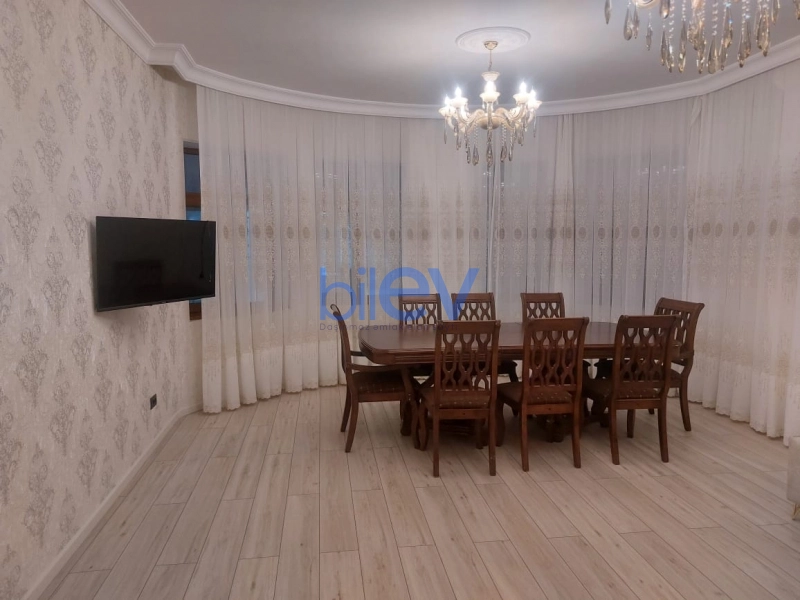 Günlük Kirayə 5 otaqlı Bağ evi  160m², Bakı