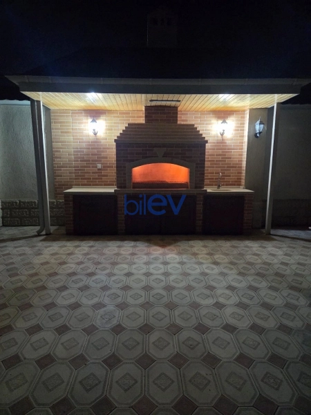 Günlük Kirayə 5 otaqlı Bağ evi  160m², Bakı