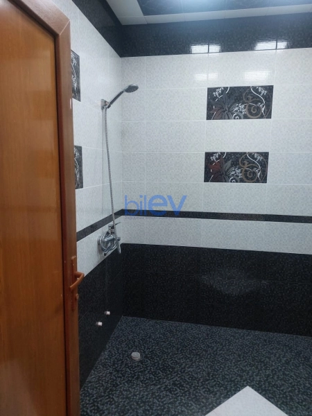 Günlük Kirayə 5 otaqlı Bağ evi  160m², Bakı