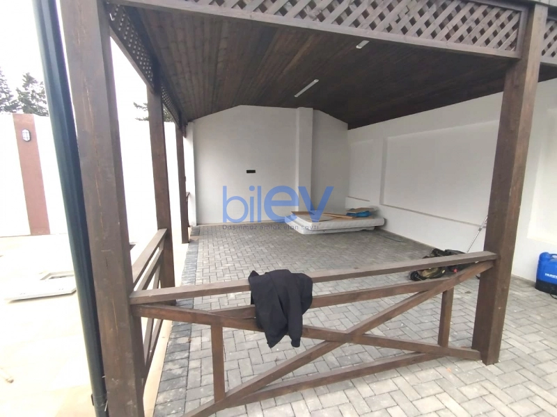 Günlük Kirayə 4 otaqlı Bağ evi  160m², Bakı