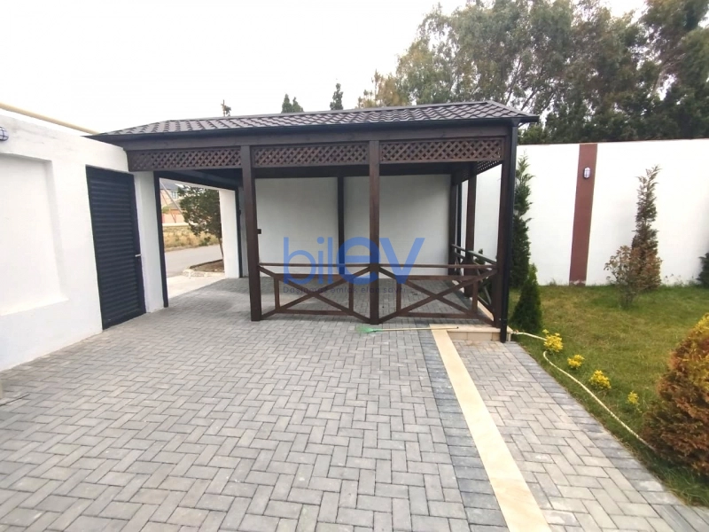 Günlük Kirayə 4 otaqlı Bağ evi  160m², Bakı