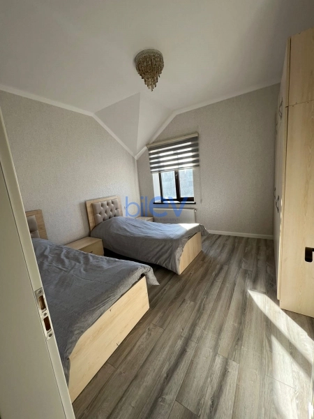 Günlük Kirayə 4 otaqlı Bağ evi  140m², Bakı