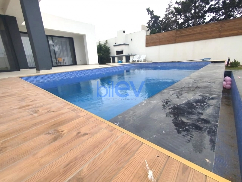 Günlük Kirayə 4 otaqlı Bağ evi  200m², Bakı