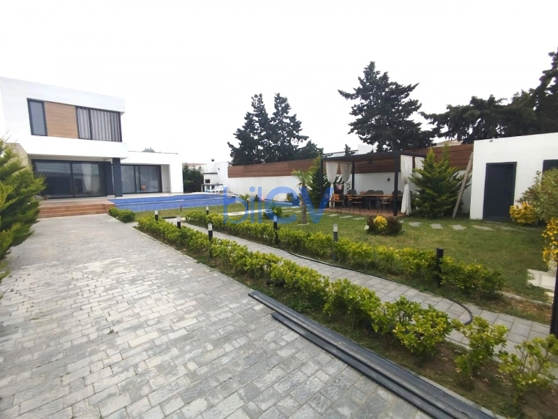 Günlük Kirayə 4 otaqlı Bağ evi  200m², Bakı