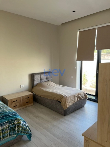 Günlük Kirayə 4 otaqlı Bağ evi  160m², Bakı
