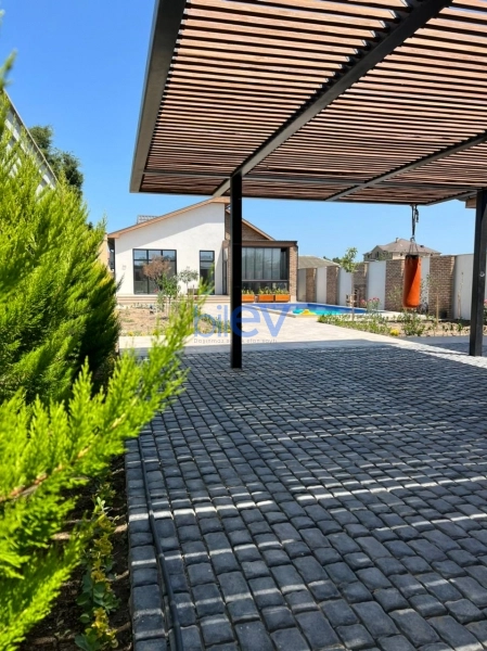 Günlük Kirayə 4 otaqlı Bağ evi  160m², Bakı