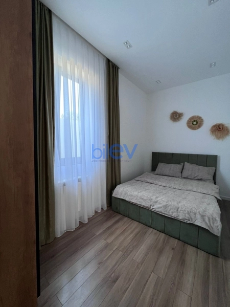 Günlük Kirayə 4 otaqlı Bağ evi  140m², Bakı