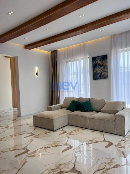 Günlük Kirayə 4 otaqlı Bağ evi  140m², Bakı