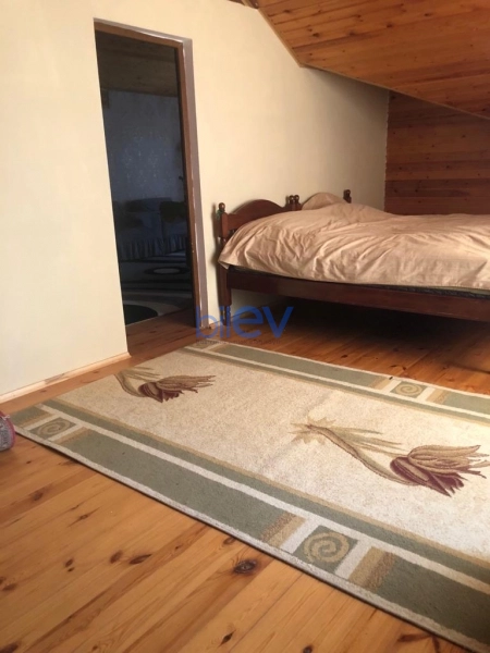 Aylıq Kirayə 6 otaqlı Bağ evi  200m², Bakı