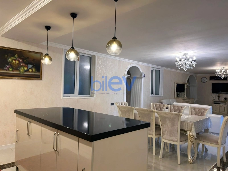 Aylıq Kirayə 6 otaqlı Bağ evi  350m², Bakı
