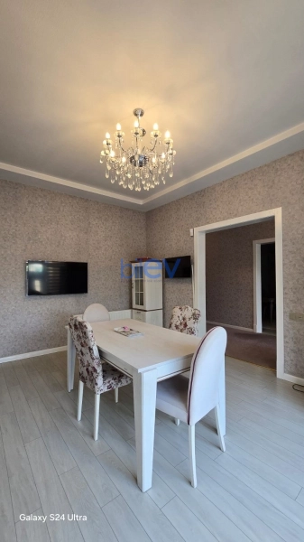 Aylıq Kirayə 5 otaqlı Bağ evi  190m², Bakı