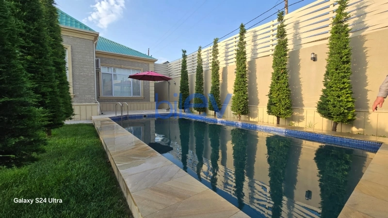 Aylıq Kirayə 5 otaqlı Bağ evi  190m², Bakı