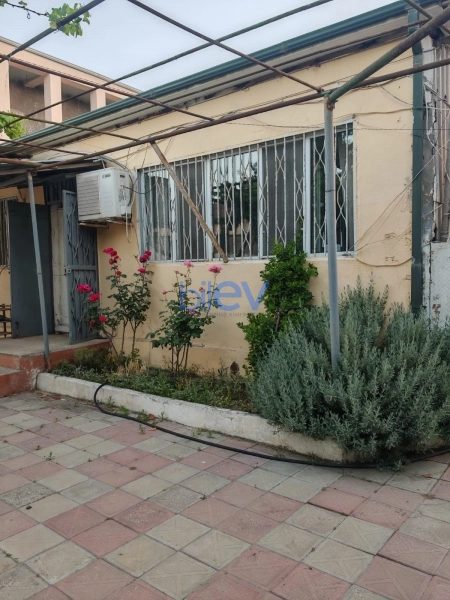 Aylıq Kirayə 3 otaqlı Bağ evi  107m², Bakı