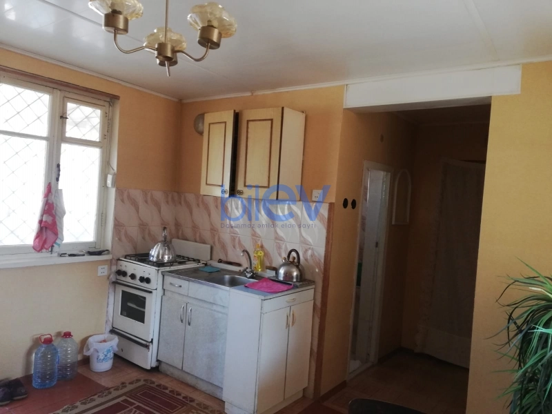 Aylıq Kirayə 5 otaqlı Bağ evi  200m², Bakı