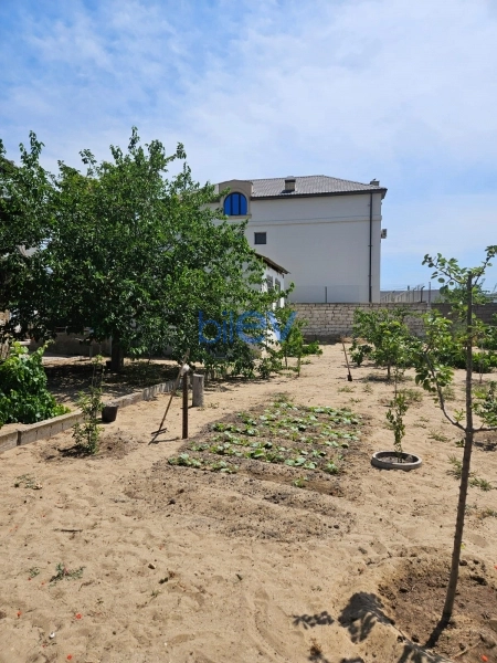 Aylıq Kirayə 4 otaqlı Bağ evi  100m², Bakı