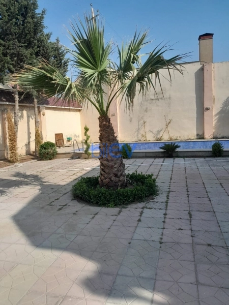 Aylıq Kirayə 5 otaqlı Bağ evi  300m², Bakı