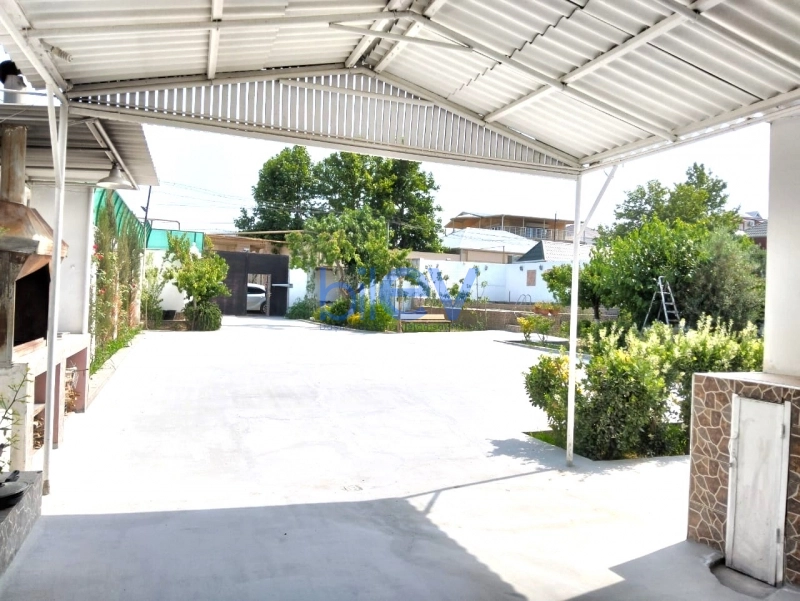 Aylıq Kirayə 4 otaqlı Bağ evi  250m², Bakı