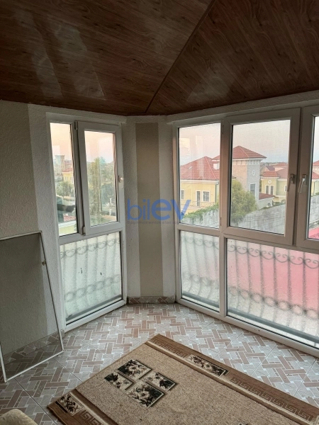 Aylıq Kirayə 4 otaqlı Bağ evi  200m², Bakı