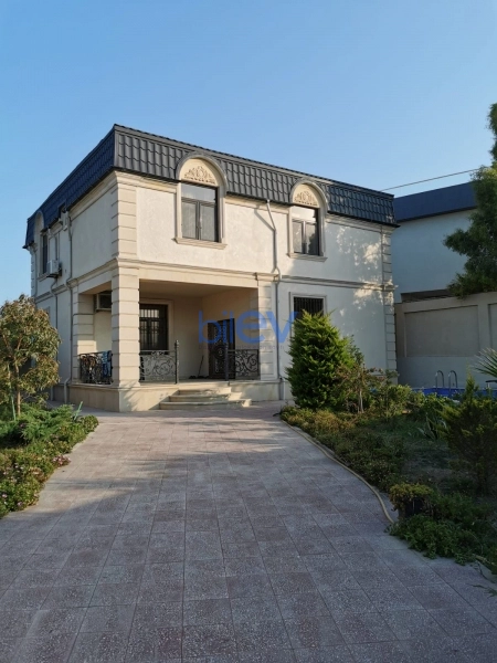 Aylıq Kirayə 5 otaqlı Bağ evi  212m², Bakı