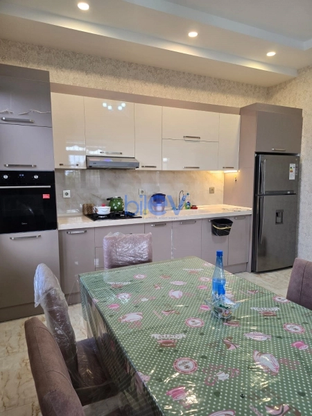 Aylıq Kirayə 5 otaqlı Bağ evi  212m², Bakı
