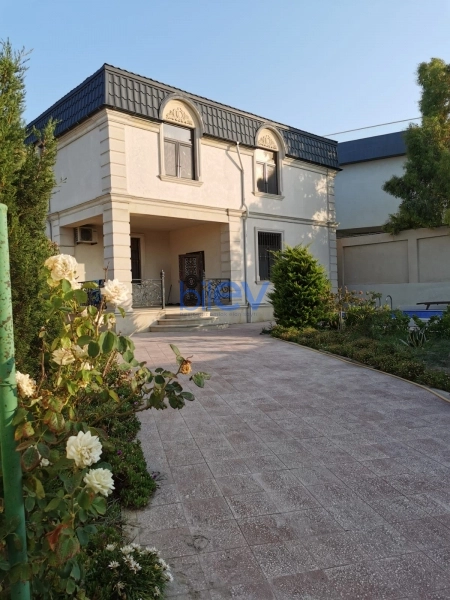 Aylıq Kirayə 5 otaqlı Bağ evi  212m², Bakı