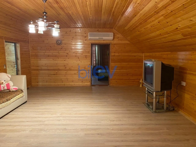 Aylıq Kirayə 5 otaqlı Bağ evi  240m², Bakı