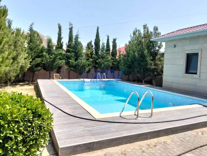 Aylıq Kirayə 6 otaqlı Bağ evi  300m², Bakı