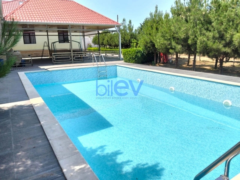 Aylıq Kirayə 6 otaqlı Bağ evi  300m², Bakı