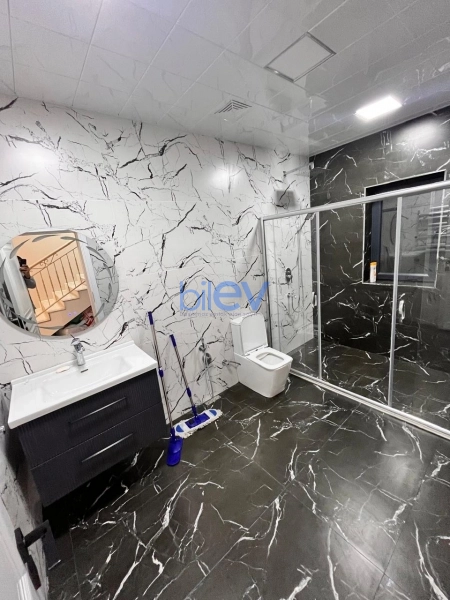 Aylıq Kirayə 4 otaqlı Bağ evi  200m², Bakı