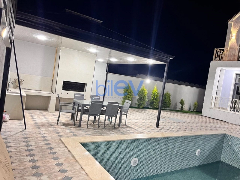Aylıq Kirayə 4 otaqlı Bağ evi  200m², Bakı