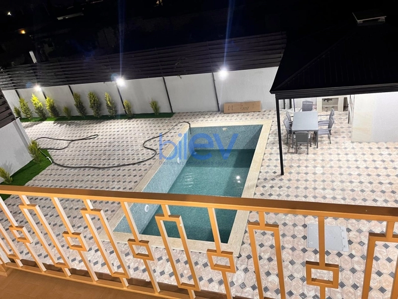 Aylıq Kirayə 4 otaqlı Bağ evi  200m², Bakı