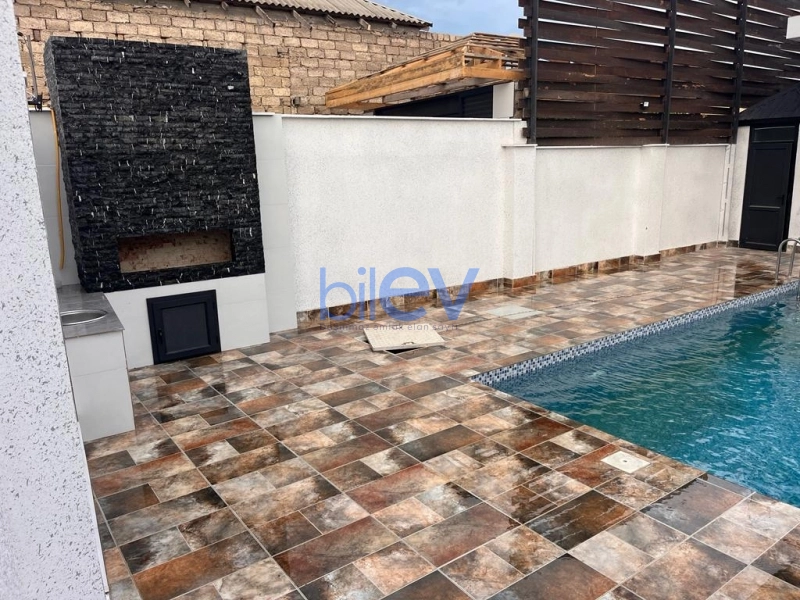Aylıq Kirayə 5 otaqlı Bağ evi  250m², Bakı