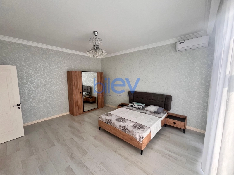 Aylıq Kirayə 5 otaqlı Bağ evi  250m², Bakı
