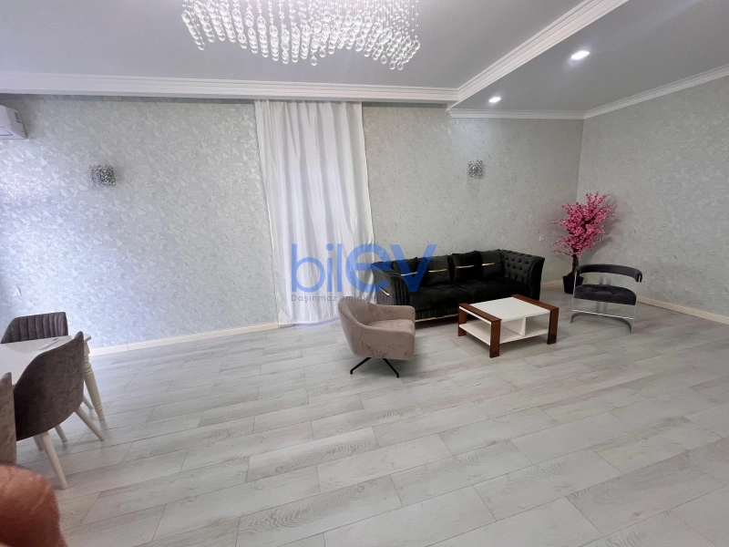 Aylıq Kirayə 5 otaqlı Bağ evi  240m², Bakı