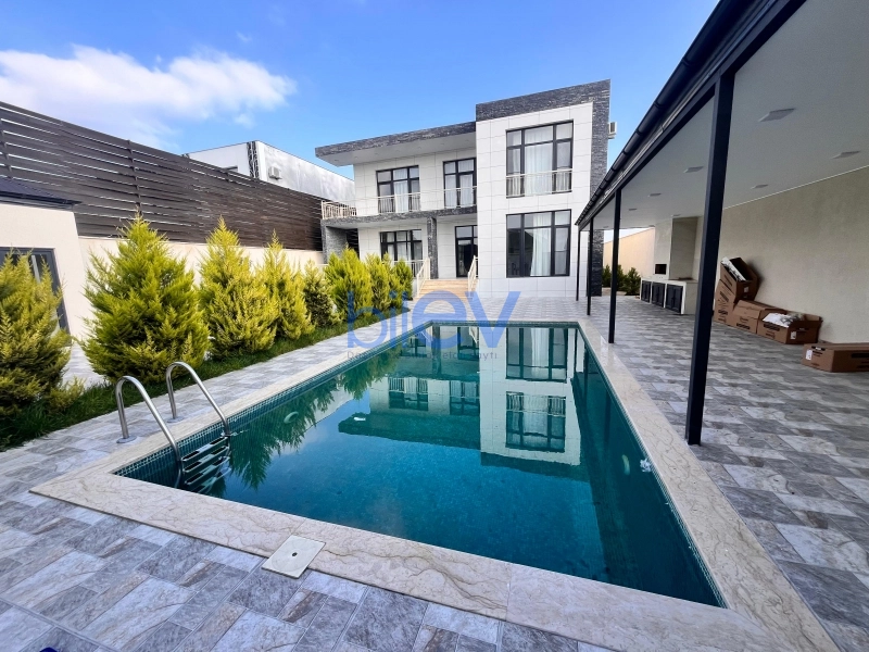 Aylıq Kirayə 5 otaqlı Bağ evi  240m², Bakı
