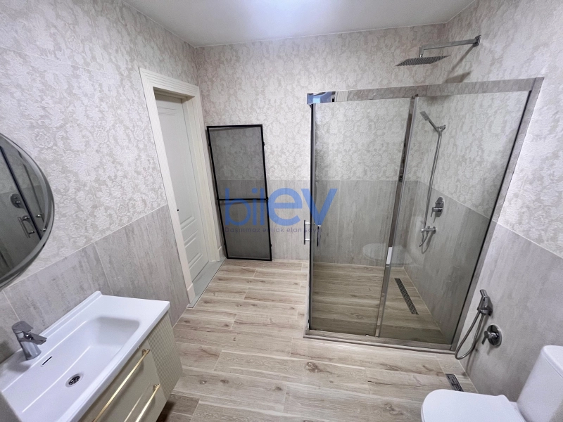 Aylıq Kirayə 5 otaqlı Bağ evi  240m², Bakı