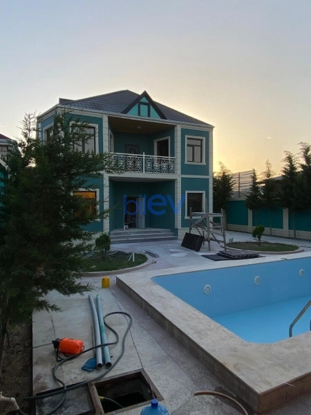 Aylıq Kirayə 7 otaqlı Bağ evi  350m², Bakı