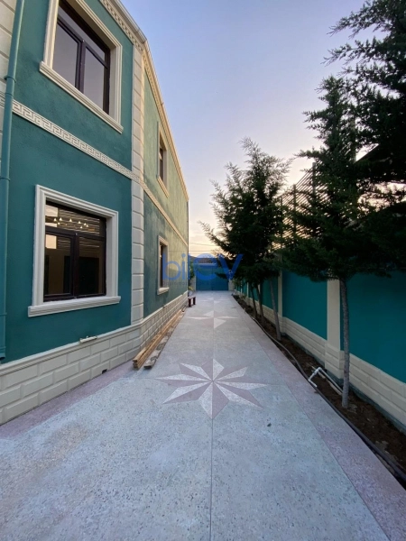 Aylıq Kirayə 7 otaqlı Bağ evi  350m², Bakı