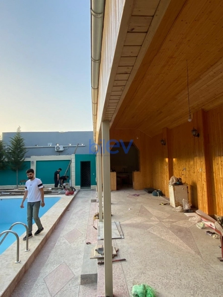 Aylıq Kirayə 7 otaqlı Bağ evi  350m², Bakı