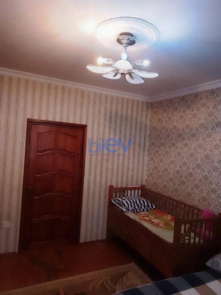 Satış 5 otaqlı Köhnə Tikili  100m², Bakı