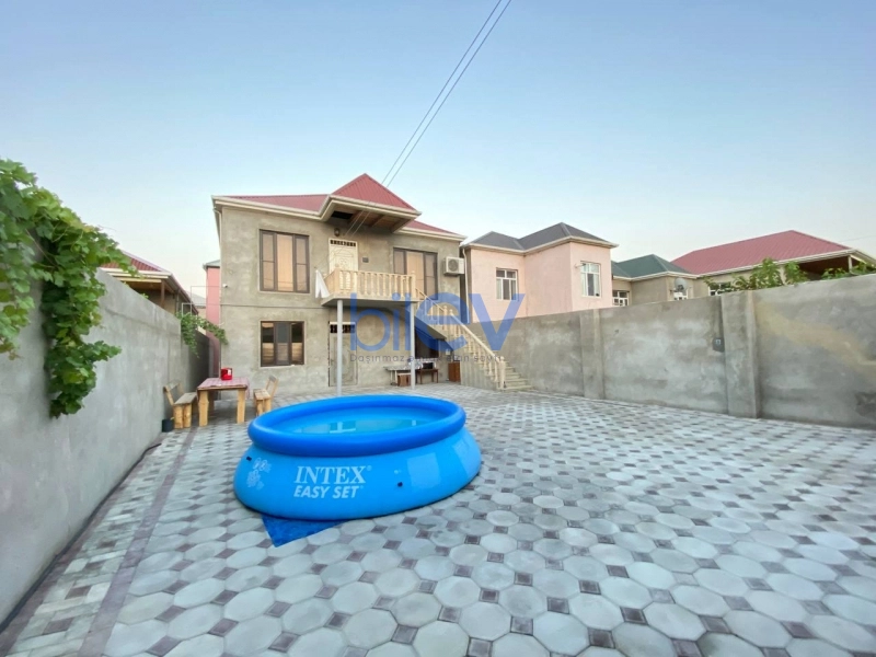 Satış 5 otaqlı Həyət evi  180m², Bakı