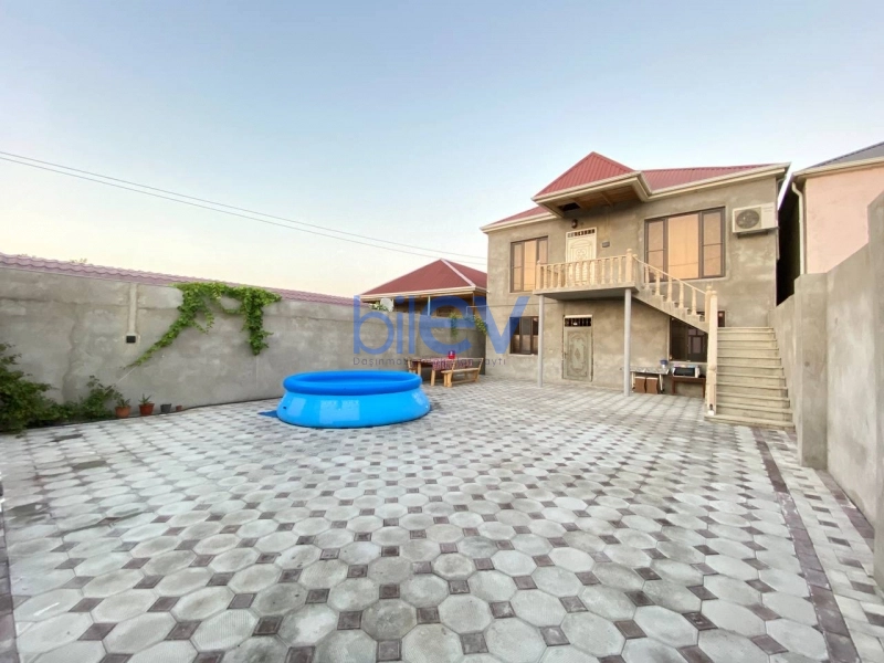 Satış 5 otaqlı Həyət evi  180m², Bakı