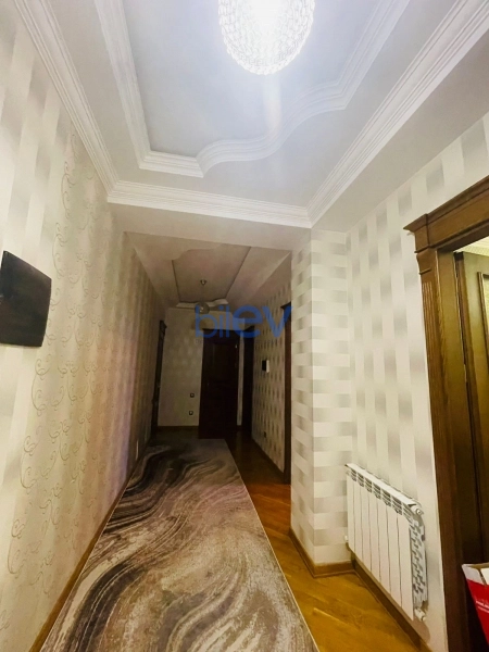 Aylıq Kirayə 2 otaqlı Yeni Tikili bina evi  90m², Bakı