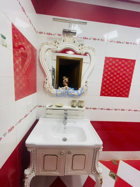 Aylıq Kirayə 2 otaqlı Yeni Tikili bina evi  90m², Bakı