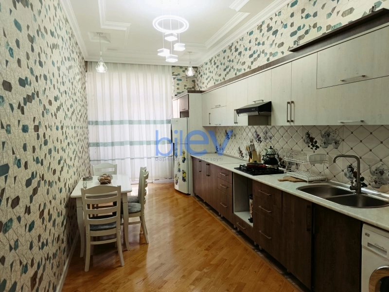 Aylıq Kirayə 3 otaqlı Yeni Tikili  105m², Bakı