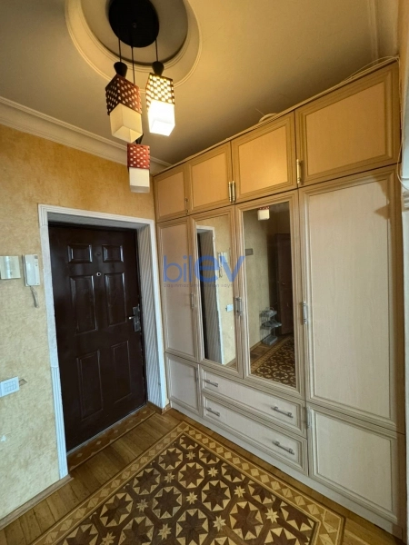 Aylıq Kirayə 2 otaqlı Yeni Tikili bina evi  60m², Bakı