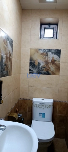 Aylıq Kirayə 4 otaqlı Həyət evi  200m², Bakı