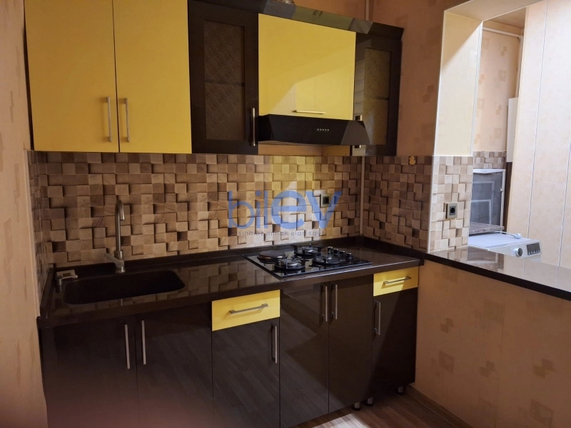 Aylıq Kirayə 1 otaqlı Köhnə Tikili bina evi  45m², Bakı