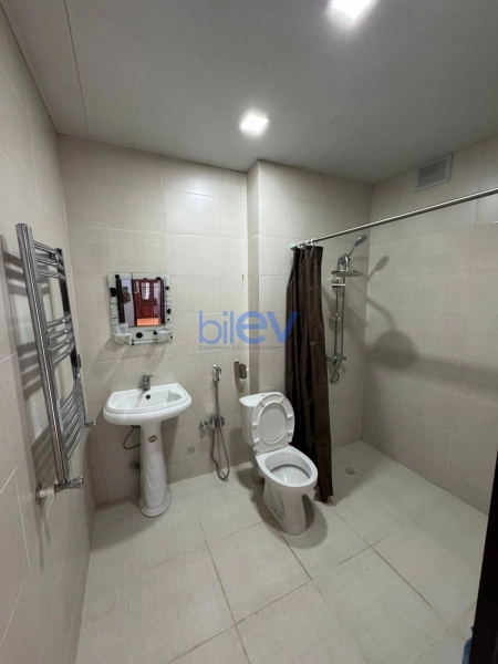 Aylıq Kirayə 2 otaqlı Yeni Tikili bina evi  85m², Bakı